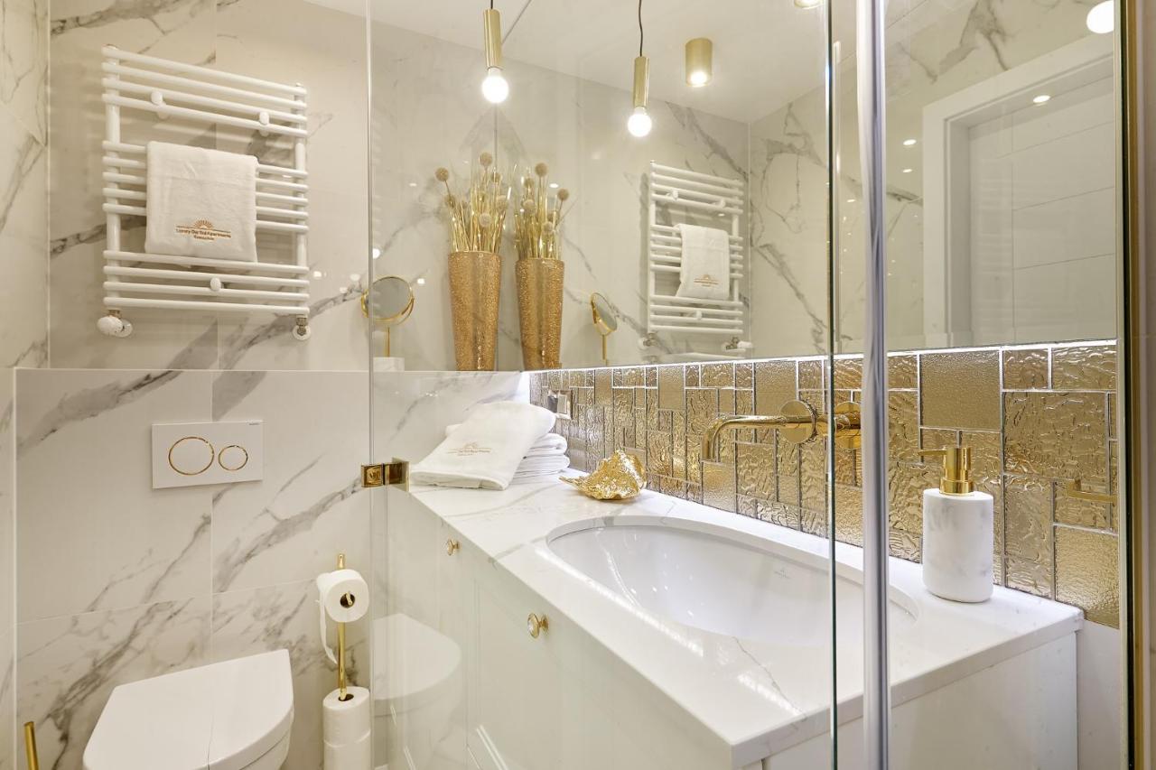 Luxury Del Sol Apartments 斯维诺乌伊希切 外观 照片