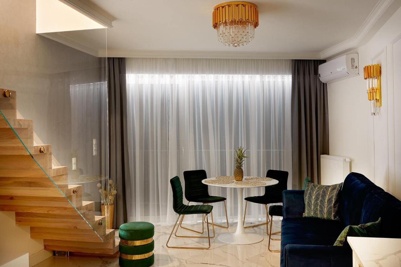 Luxury Del Sol Apartments 斯维诺乌伊希切 外观 照片