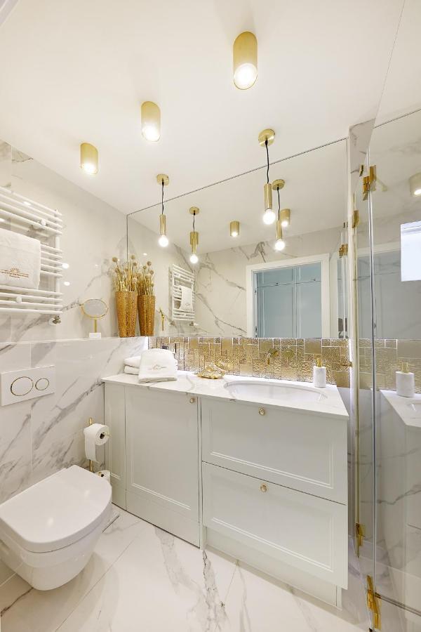 Luxury Del Sol Apartments 斯维诺乌伊希切 外观 照片